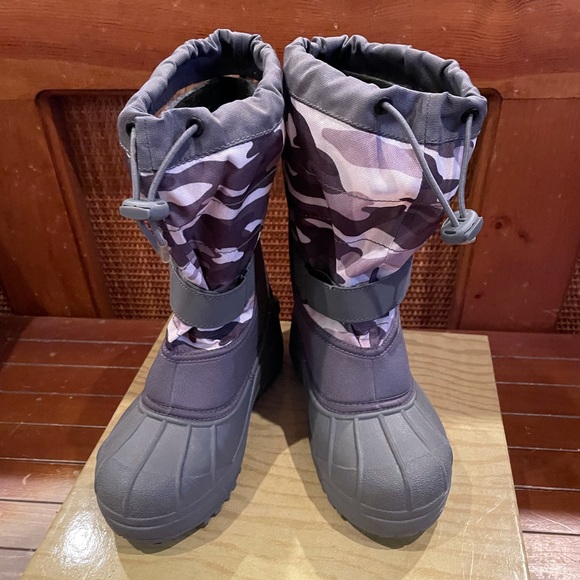Columbia Other - Youth Columbia Snowboots